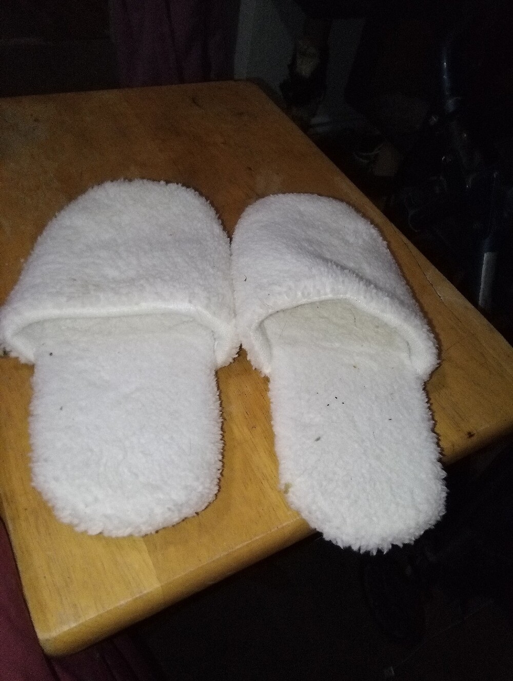Plush White Spa Slippers for Men - Cozy Slip-On Comfort